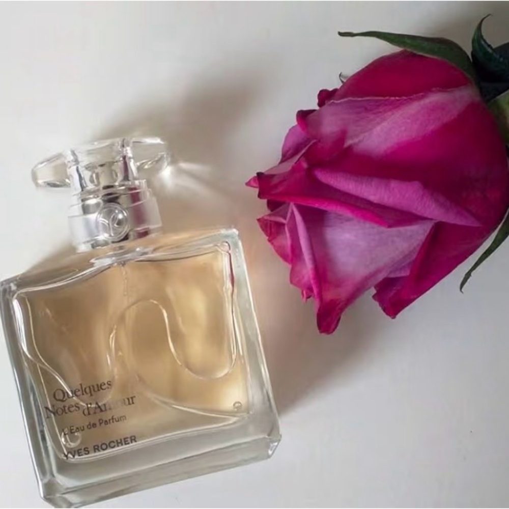 Yves Rocher Quelques Notes d’Amour L’Eau de Parfum, NWT (sealed) - Picture 5 of 11